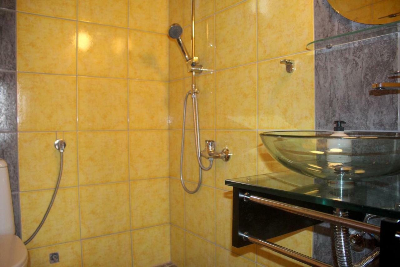 Marema 1 Apartment Kompoi Ngoại thất bức ảnh